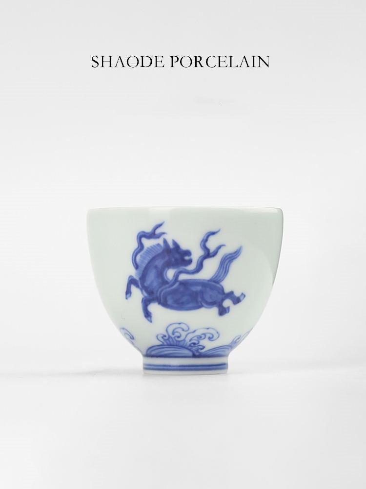 Shouzang kiln blue and white Pegasus master cup single cup Jingdezhen Chinese retro tea tea cup hand hand sample tea cup