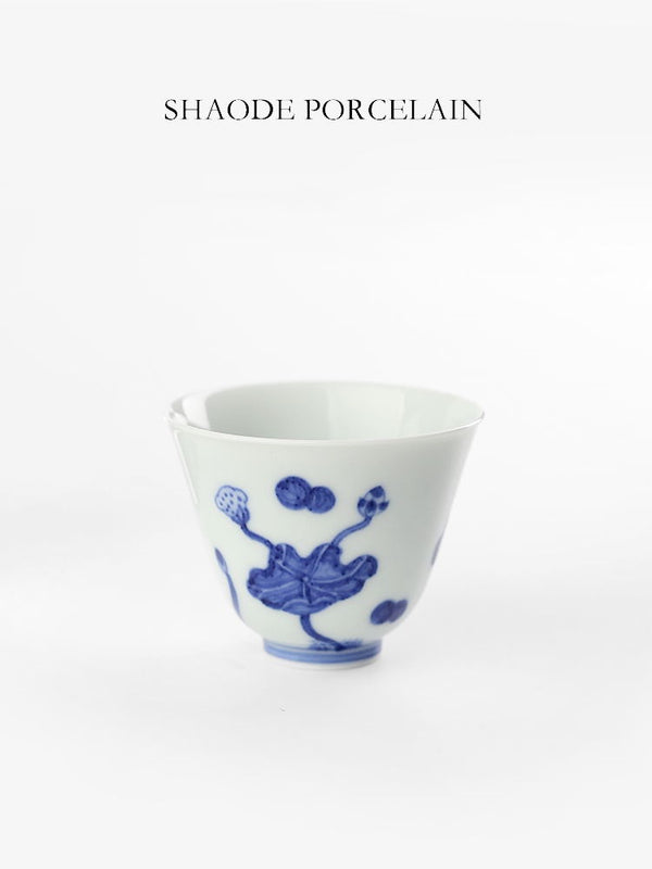 Shouzang kiln blue and white elegant host cup Jingdezhen Chinese tea tea cup hand-painted sample tea cup