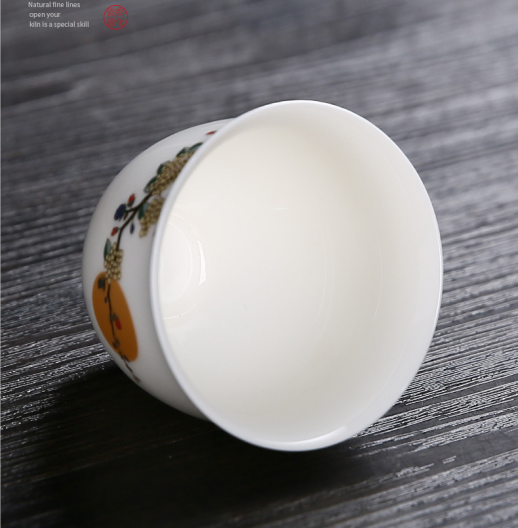 Chinese style white porcelain tea cup